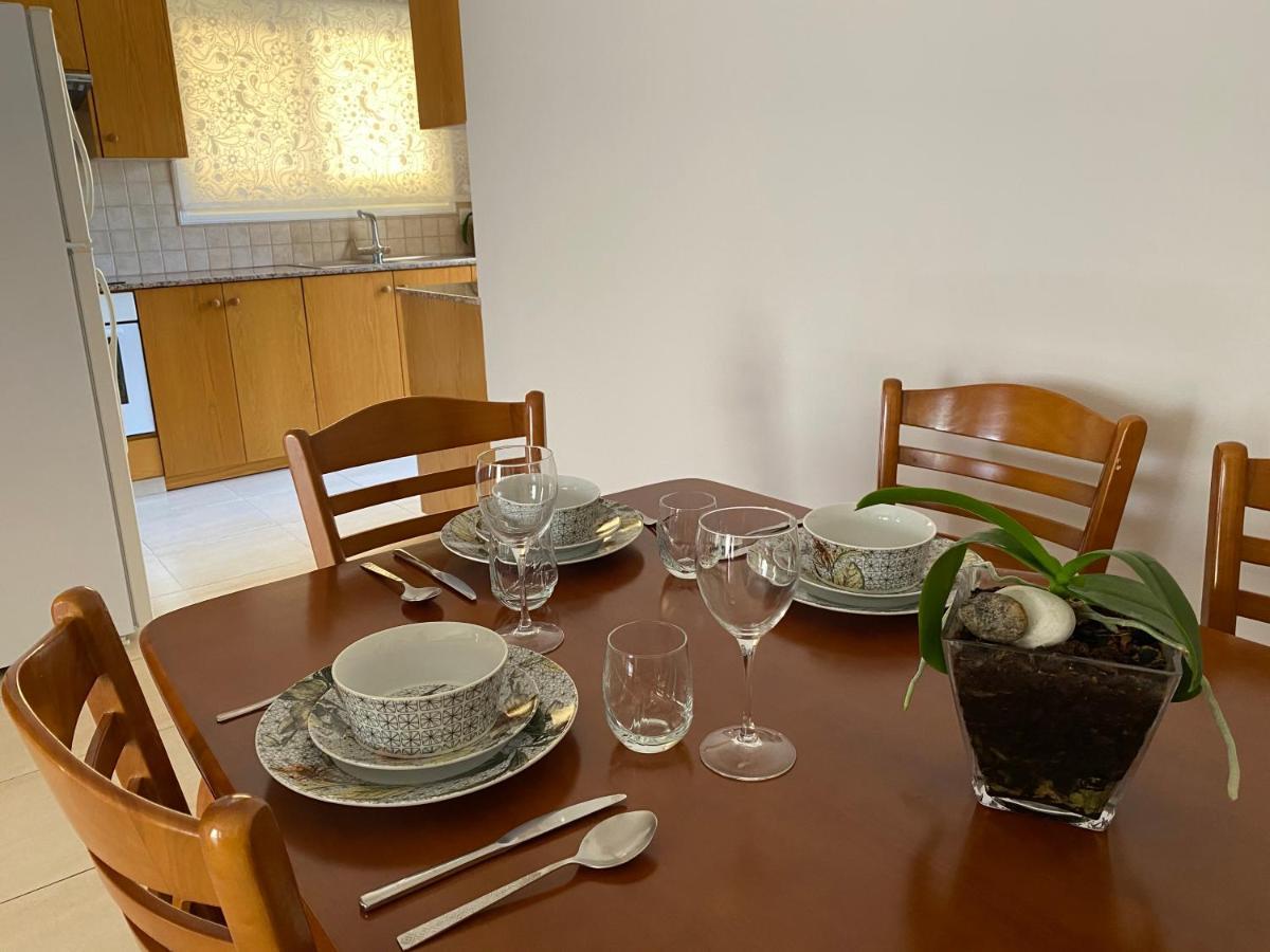 Holiday City Center Apartment Larnaca Luaran gambar